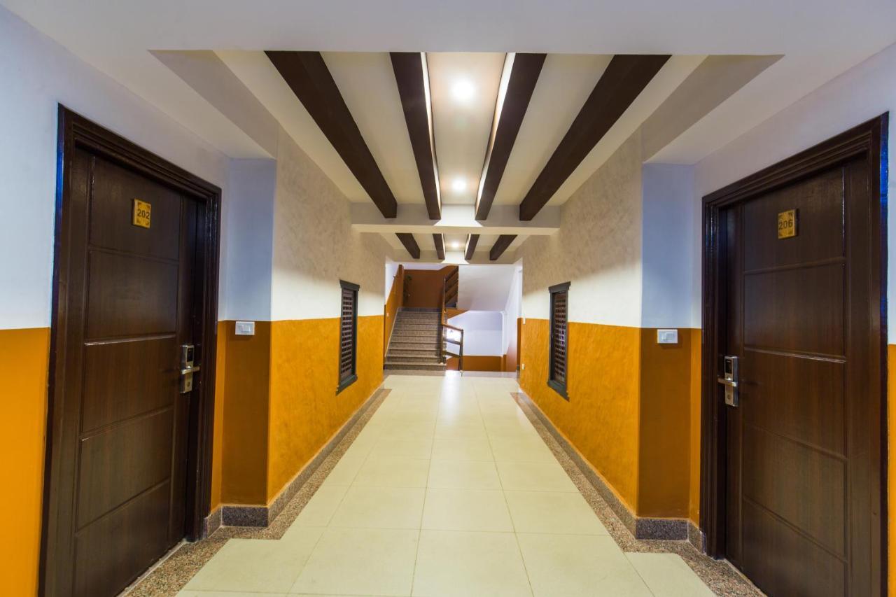 Hotel Kausi Покхара Экстерьер фото